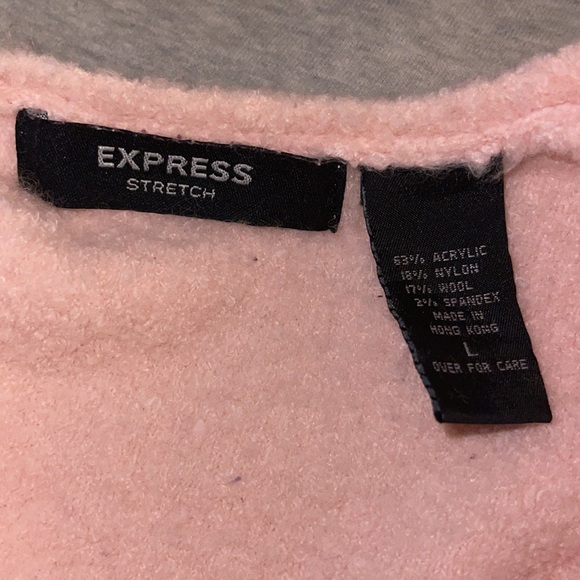 Pink sweater - Picture 2 of 2